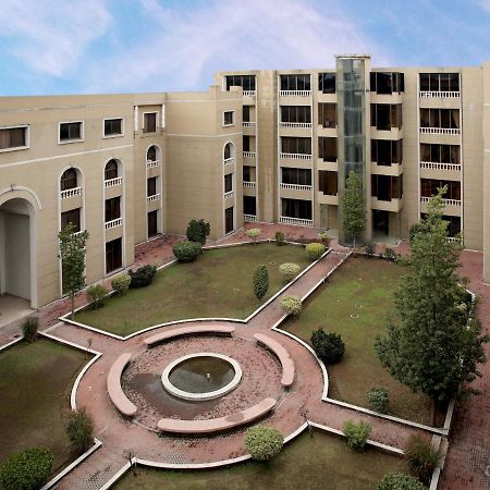 Avari Xpress, Islamabad 라왈핀디 외부 사진